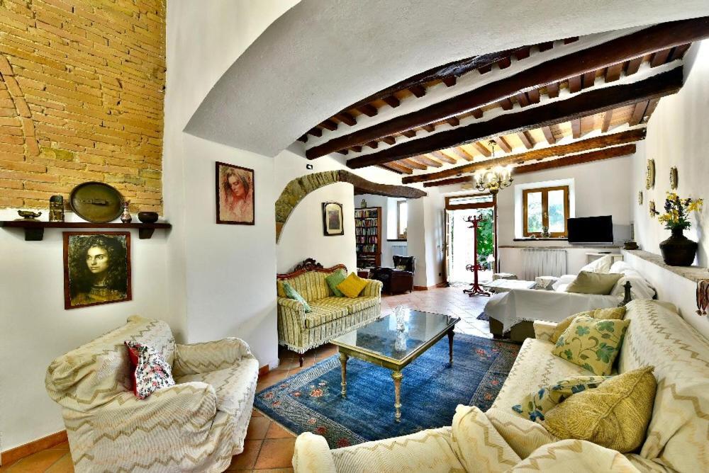 Agriturismo Corvaia Radicofani Exterior foto