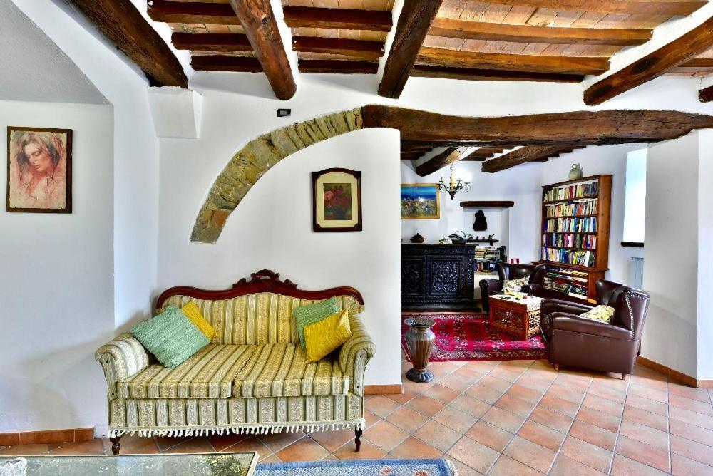 Agriturismo Corvaia Radicofani Exterior foto