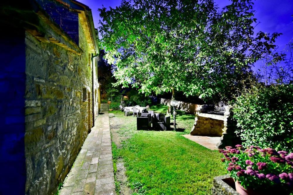 Agriturismo Corvaia Radicofani Exterior foto
